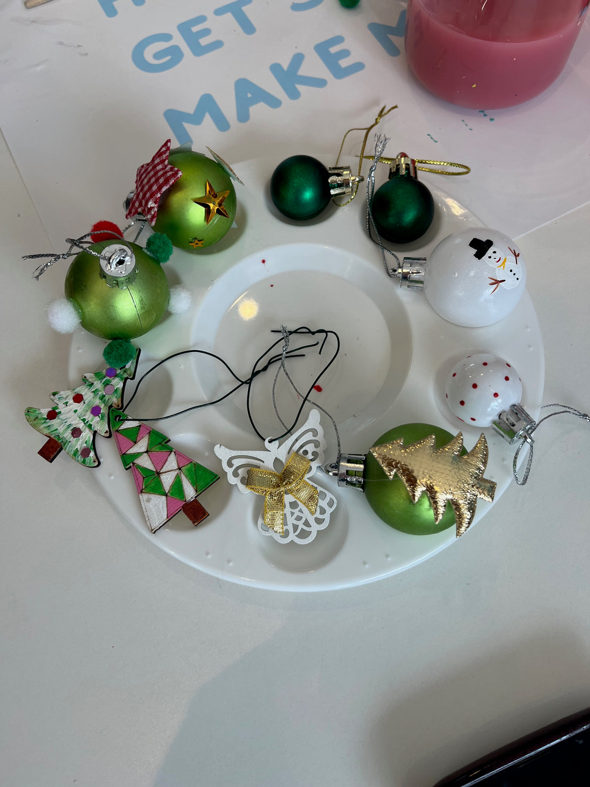 Adult | Wreath Decorating, Torquay | Saturday 5th of December, 2pm-4pm