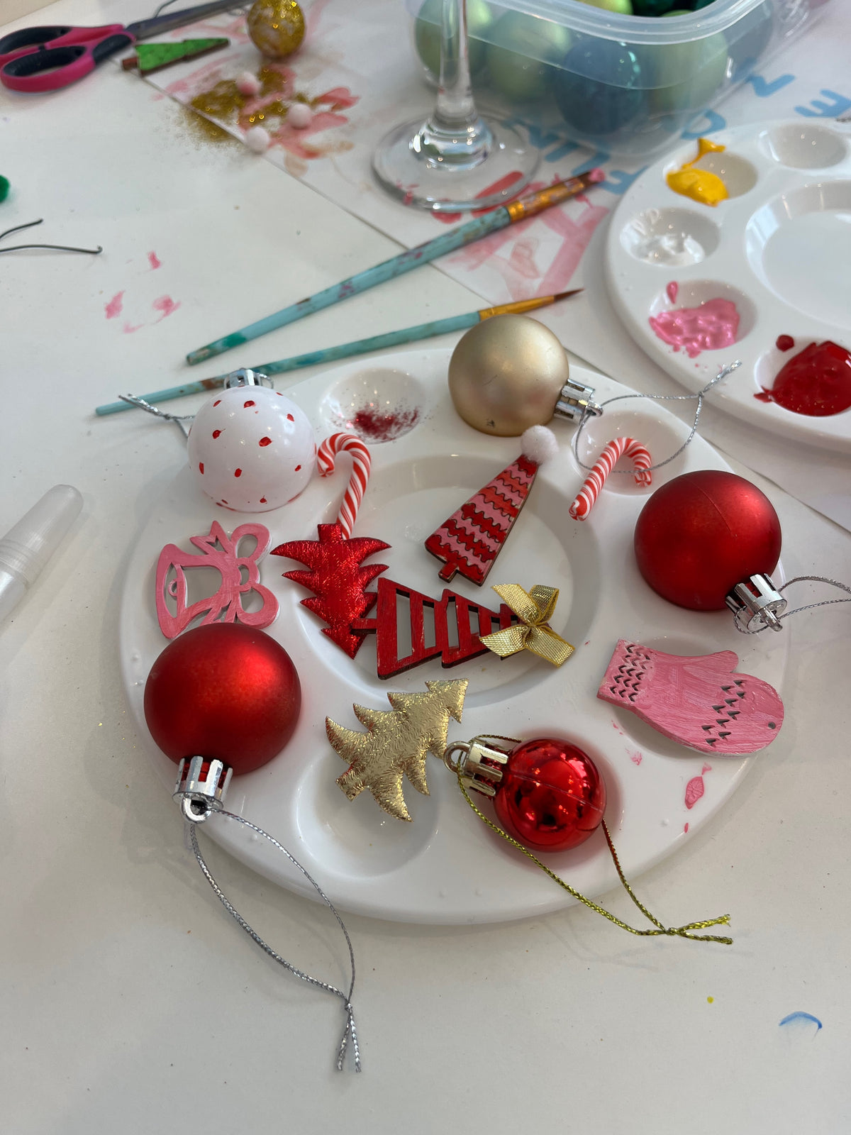 Adult | Wreath Decorating, Torquay | Saturday 5th of December, 2pm-4pm